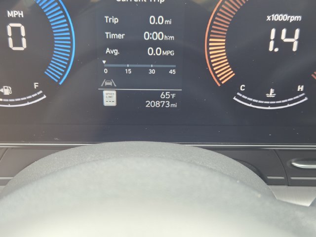 Used 2025 Hyundai Kona SEL AWD/4WD image 23