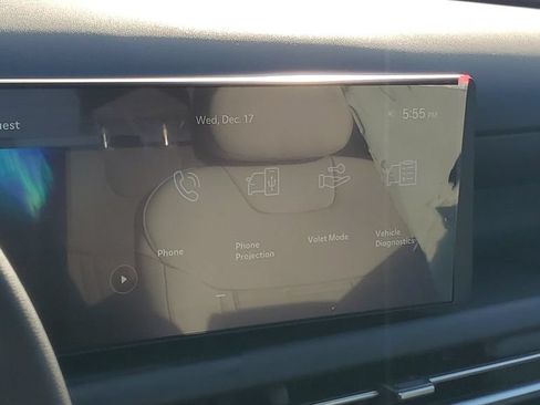 Used 2026 Hyundai Santa Cruz SE FWD image 16