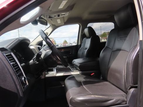 Used 2015 RAM 2500 Laramie w/ Convenience Group AWD/4WD image 22
