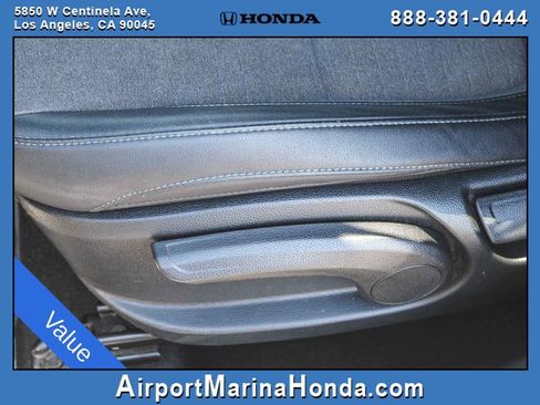 Used 2021 Kia Seltos S FWD image 17