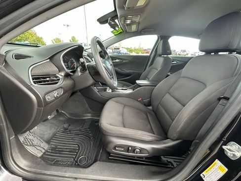 Used 2020 Chevrolet Malibu LT FWD image 11