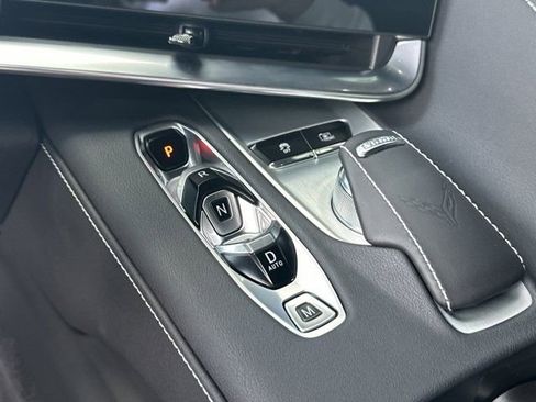 Used 2024 Chevrolet Corvette Stingray Preferred Cpe w/ Z51 Performance Package image 29