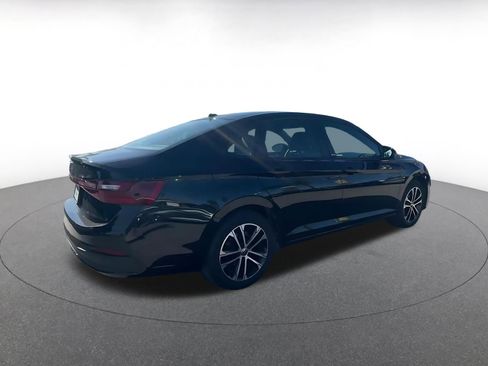 Used 2025 Volkswagen Jetta Sport image 15