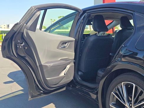 Used 2025 Toyota Prius XLE FWD image 16
