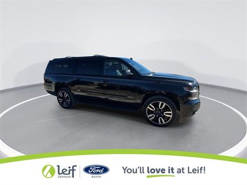 Used 2020 Chevrolet Suburban Premier image 13