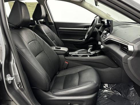 Used 2023 Nissan Altima 2.5 SL image 36