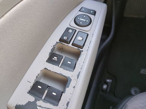 Used 2020 Hyundai Elantra Value Edition image 22