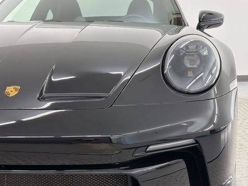 Certified 2022 Porsche 911 GT3 RWD image 12