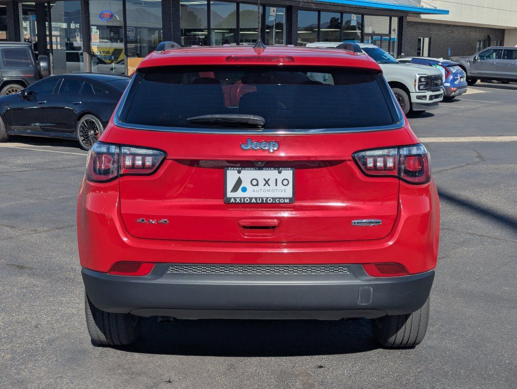 Used 2023 Jeep Compass Latitude AWD/4WD image 6