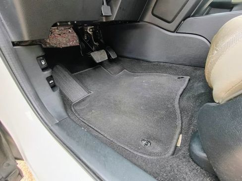 Used 2018 Honda CR-V EX image 23