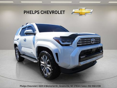 Used 2026 Toyota 4Runner Limited AWD/4WD image 2