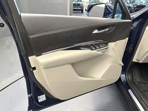 Used 2019 Cadillac XT4 Luxury image 11