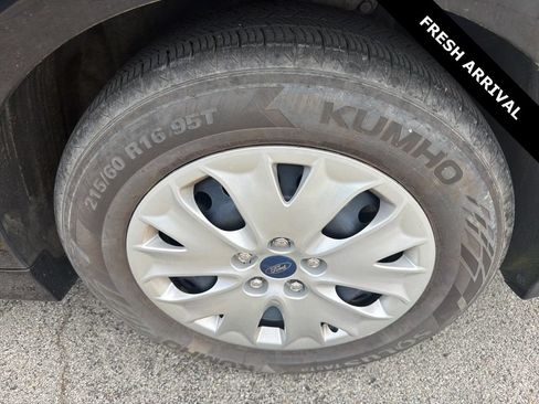 Used 2019 Ford Fusion S FWD image 5