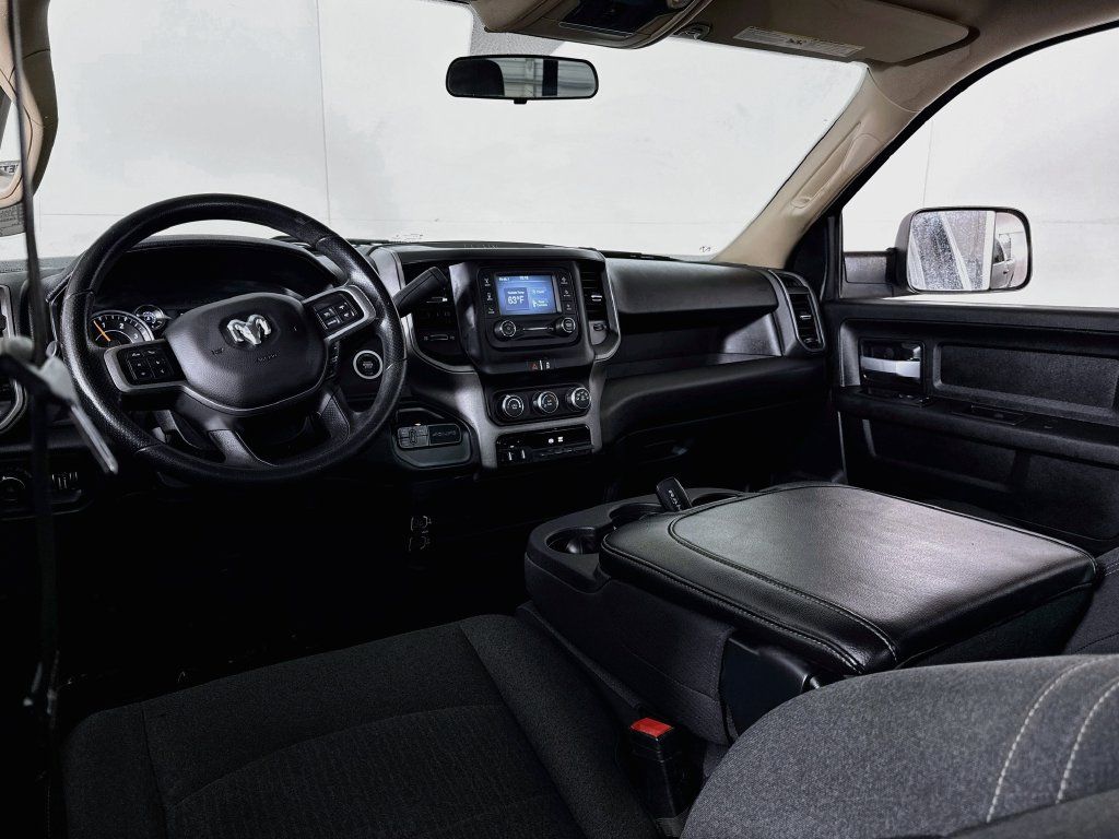 Used 2019 RAM 3500 Tradesman AWD/4WD image 23