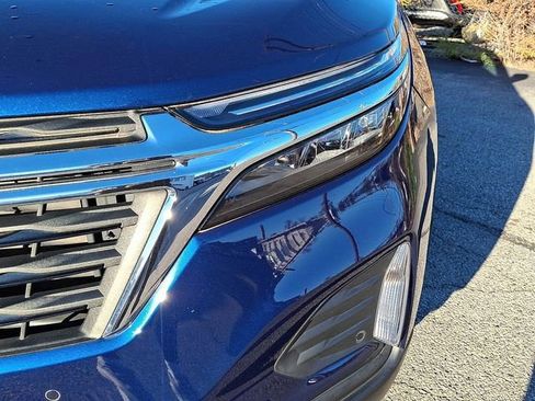 Used 2022 Chevrolet Equinox LT image 18