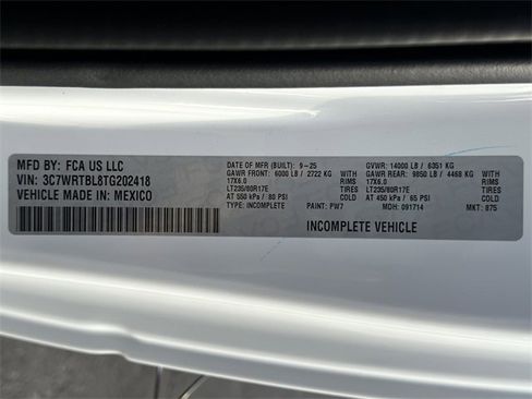 New 2026 RAM 3500 Tradesman image 32