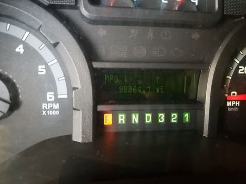 Used 2015 Ford E-450 and Econoline 450 Super Duty w/ Power Windows & Locks Group image 36