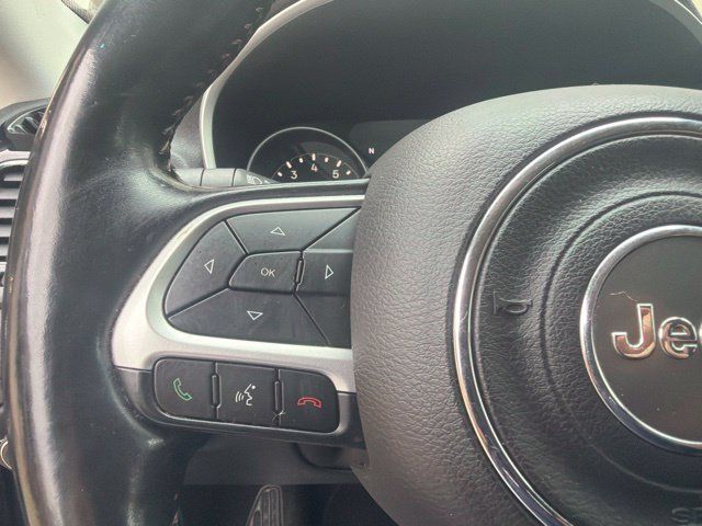 Used 2020 Jeep Compass Limited FWD image 28