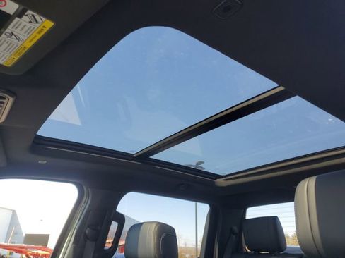 New 2025 Toyota Tundra Limited image 25