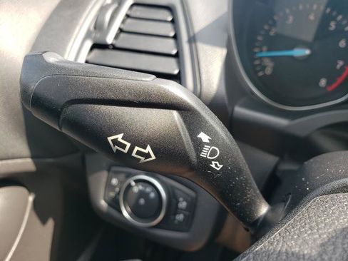 Used 2017 Ford Escape SE AWD/4WD image 29
