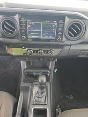 Used 2022 Toyota Tacoma SR RWD image 15