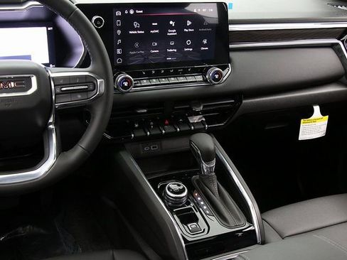 New 2026 GMC Canyon Elevation w/ Convenience Package image 17