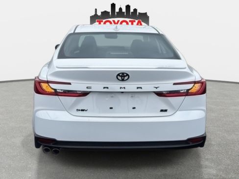 New 2026 Toyota Camry SE FWD image 5