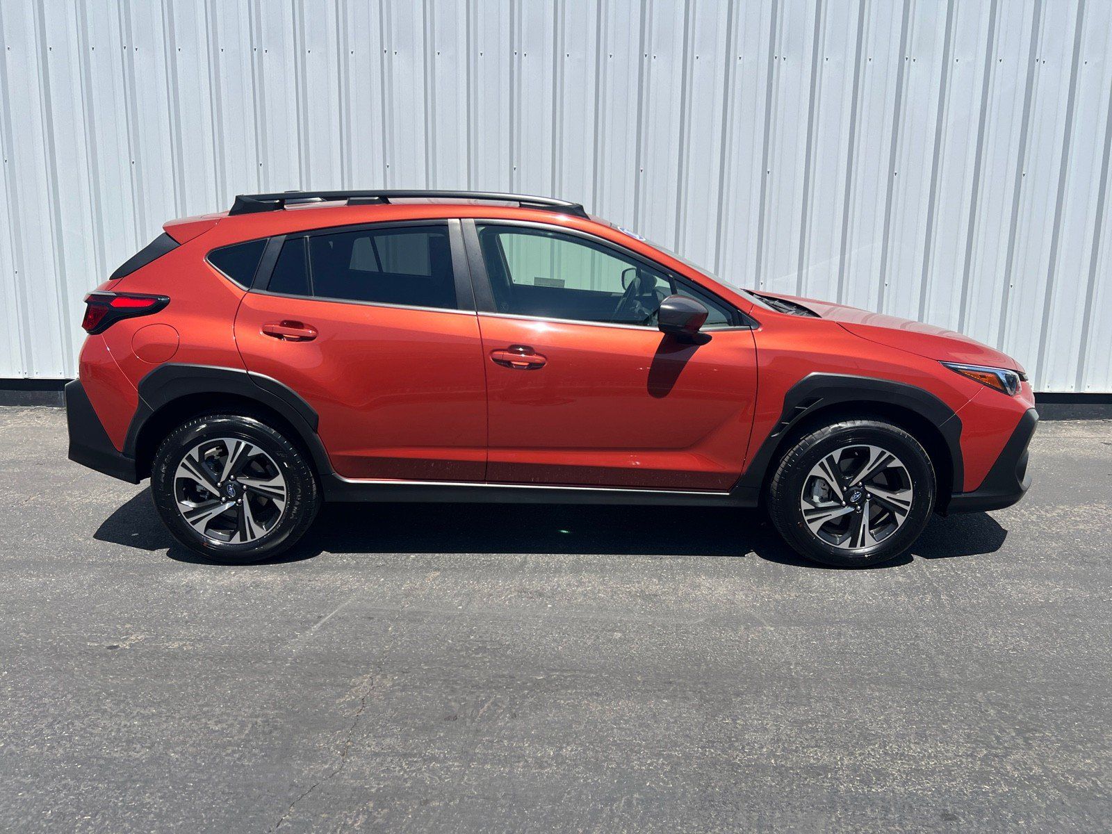 Certified 2025 Subaru Crosstrek 2.5i Premium AWD/4WD image 7