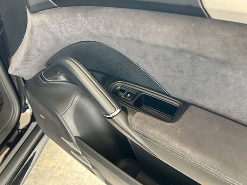 Used 2016 Porsche Cayenne GTS image 27