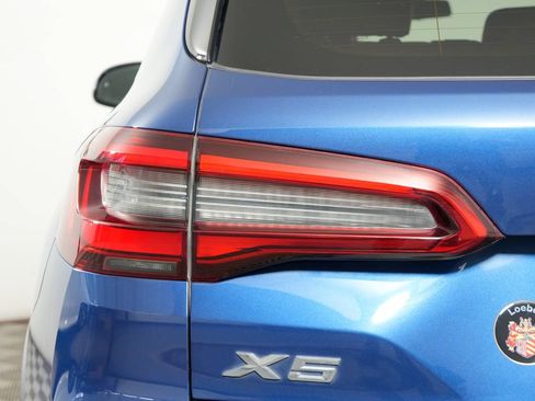 Used 2019 BMW X5 xDrive40i w/ Executive Package AWD/4WD image 11