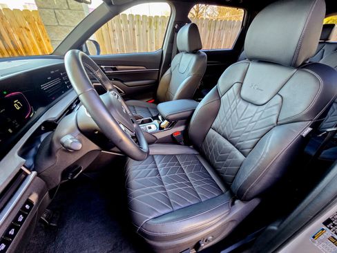 Used 2025 Kia Telluride EX X-Line image 33