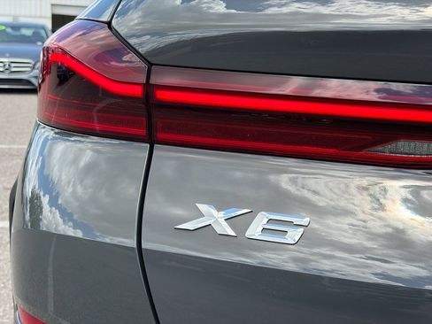 New 2026 BMW X6 xDrive40i w/ Executive Package image 10