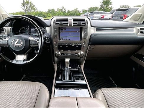 Used 2020 Lexus GX 460 Premium w/ Premium Package AWD/4WD image 9