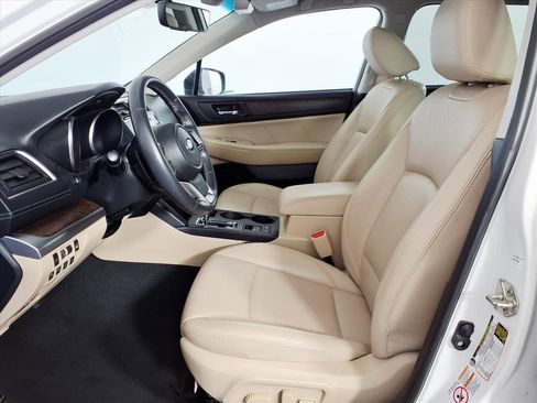 Used 2019 Subaru Outback 2.5i Limited image 17