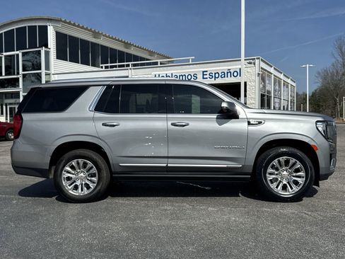 Used 2023 GMC Yukon Denali image 11