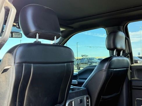 Used 2018 Ford F150 Lariat image 19