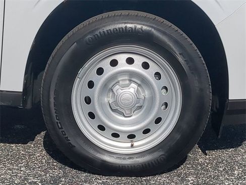 Used 2024 Ford Maverick XL image 11