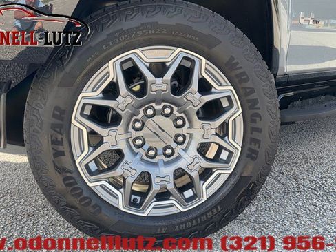 Used 2025 GMC Hummer EV 3X AWD/4WD image 2