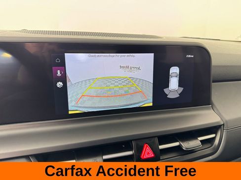 Used 2025 Kia Seltos EX image 3