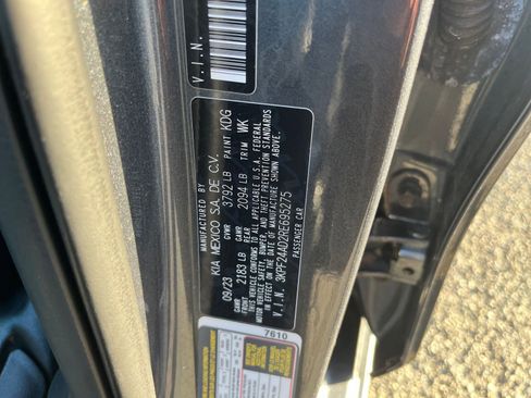 Used 2024 Kia Forte LXS image 23