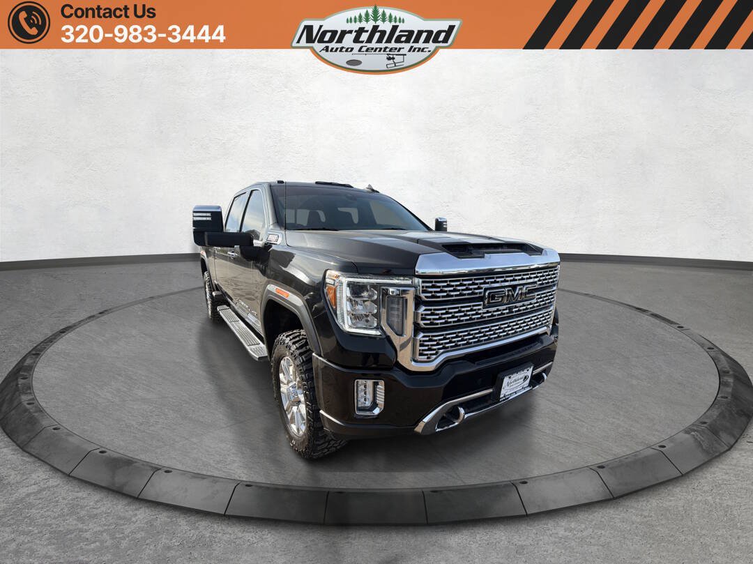 Used 2023 GMC Sierra 2500 Denali w/ Denali Ultimate Package AWD/4WD image 3