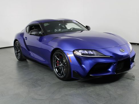 Used 2023 Toyota Supra Premium w/ Driver Assist Package image 4
