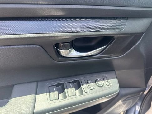 Used 2024 Honda CR-V LX image 12
