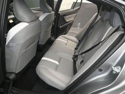 Used 2026 Toyota Camry SE image 12