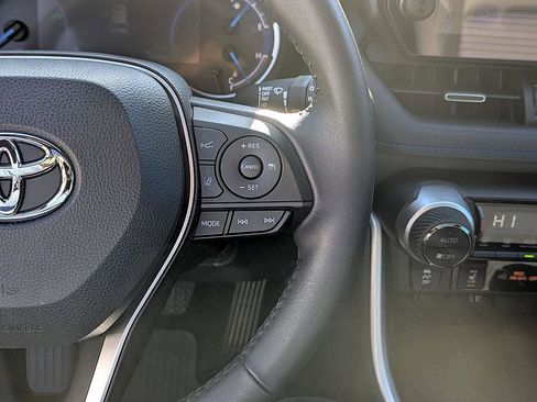 Used 2024 Toyota RAV4 XSE image 19