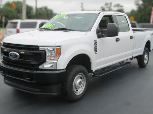 Used 2021 Ford F350 XL w/ Power Equipment Group AWD/4WD image 2