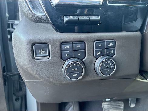 Used 2024 Chevrolet Silverado 1500 LTZ w/ Technology Package image 10