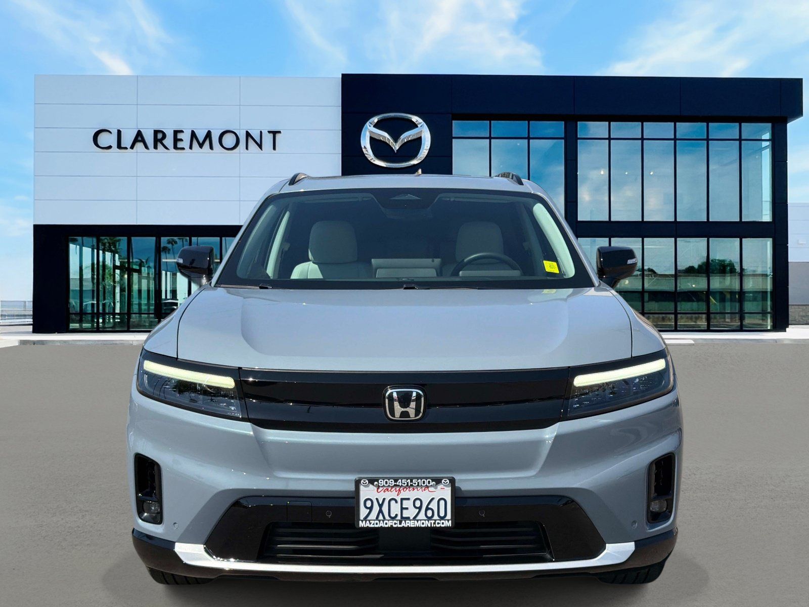 Used 2025 Honda Prologue Touring image 2