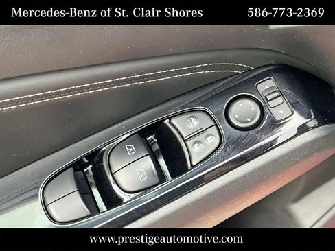 Used 2020 Nissan Altima 2.0 Platinum FWD image 21