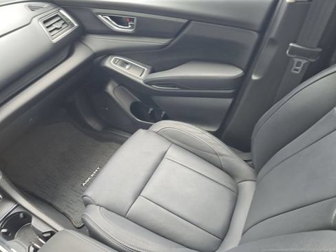 Used 2024 Subaru Ascent Limited w/ Technology Package AWD/4WD image 16